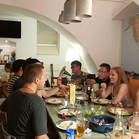 Balkan Soul Hostel *